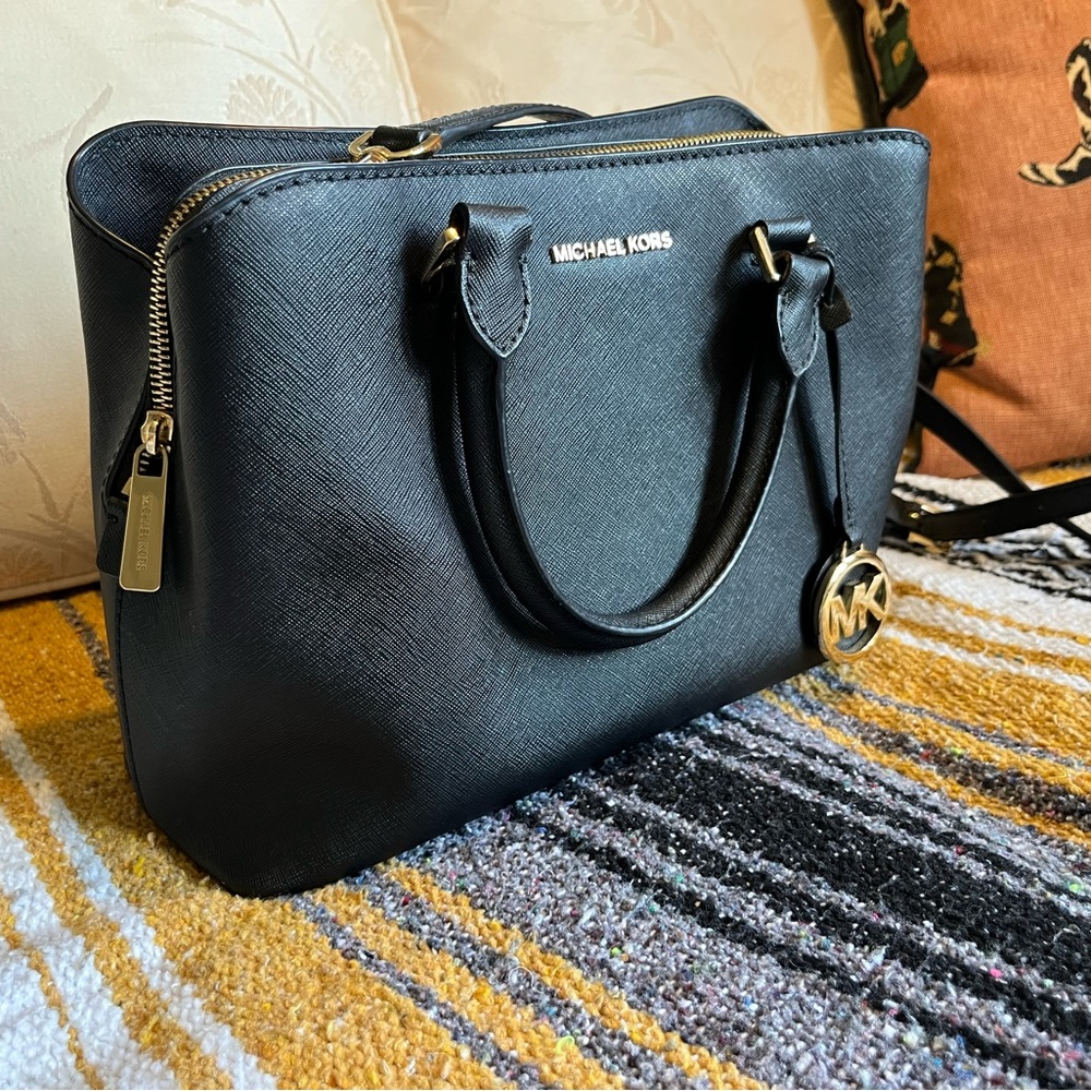 Michael Kors medium sized satchel in black
